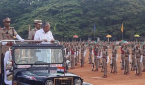 ലഹരി മാഫിയയെ അമര്‍ച്ച ചെയ്യാനുള്ള യത്നത്തിന് പുതിയ സേനാംഗങ്ങള്‍ ശക്തി പകരണം: മുഖ്യമന്ത്രി