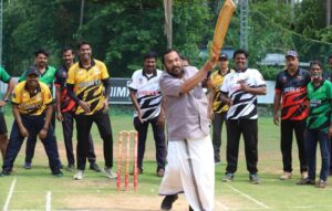 ഓള്‍ റൗണ്ട് മികവില്‍ തിളങ്ങി കളക്ടര്‍ അര്‍ജുന്‍ പാണ്ഡ്യനും,തകര്‍ത്തടിച്ച് കമ്മീഷണര്‍ ഇളങ്കോയും