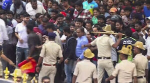 ബെംഗളൂരു സ്റ്റേഡിയത്തില്‍ തിക്കുംതിരക്കും, 11 മരണം