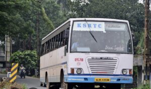 പ്രിയദര്‍ശിനി ബസിലെ ജീവനക്കാരെ കയ്യേറ്റം ചെയ്താല്‍ കടുത്ത നടപടിയെന്ന് ഗതാഗതമന്ത്രി