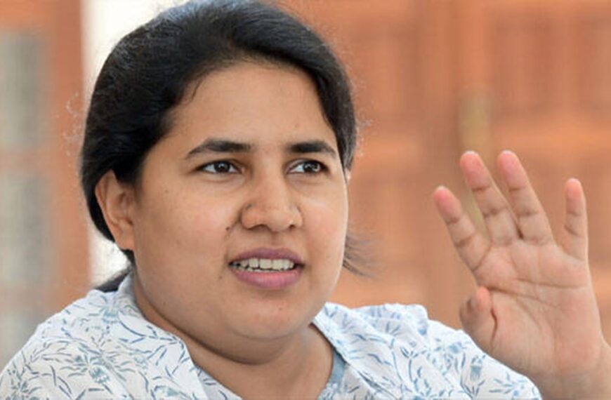 മാസപ്പടി കേസ്; വീണയില്‍&hellip;