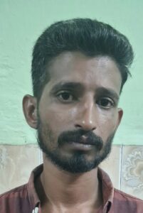മരുന്ന് എത്തിച്ചു നൽകാമെന്ന് പറഞ്ഞ് മൊബൈൽ ഫോണും പണവും തട്ടിയെടുത്തു, പ്രതി പിടിയിൽ