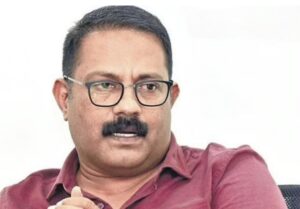 മന്ത്രി കെ.എം. ഷാജിയെ യുവമോര്‍ച്ചക്കാര്‍ തടഞ്ഞു, മന്ത്രി കയറിയ ഓട്ടോയും തടഞ്ഞു